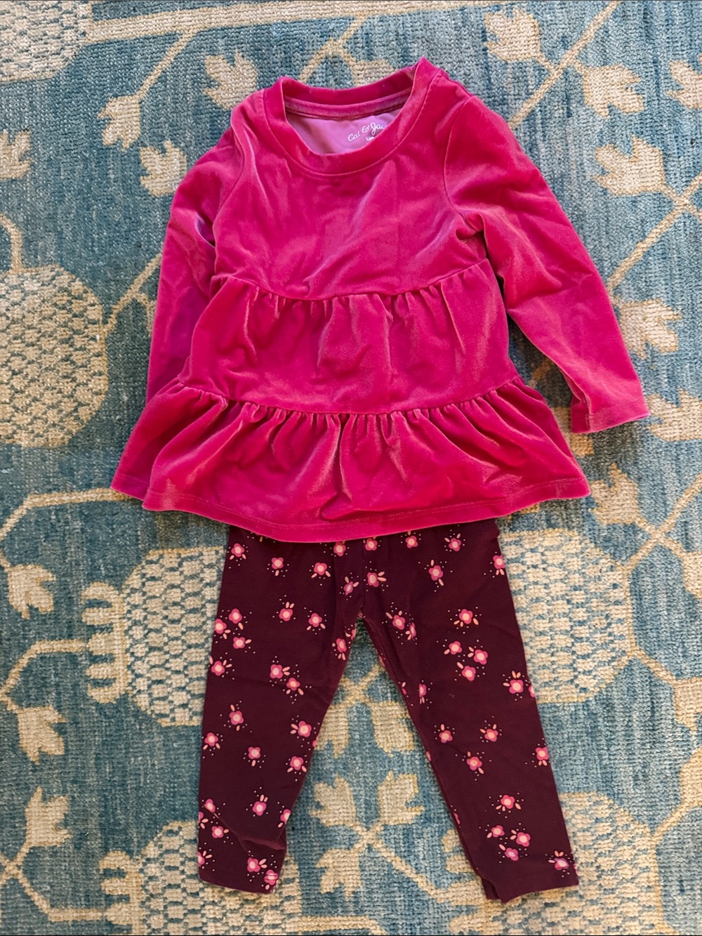 Cat & Jack Hot Pink Velvet Tiered Top with Berry Floral Leggings